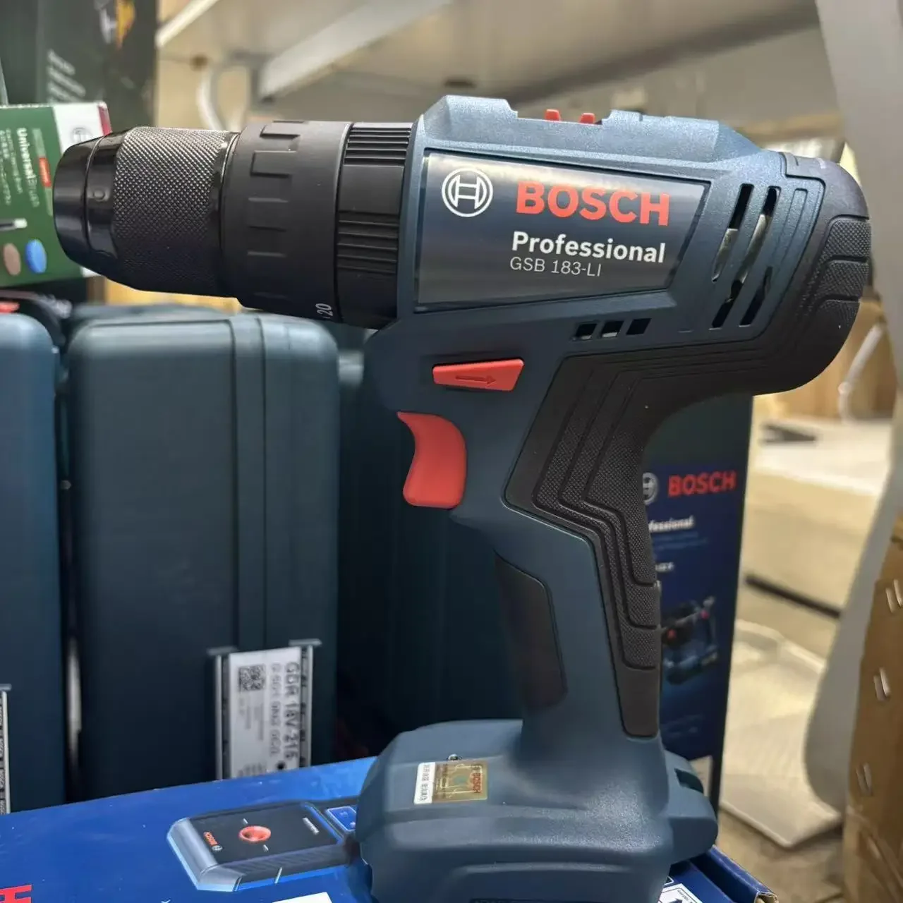 ボッシュ GSB 183-LI 18V ブラシレス インパク - Bosch Drill Gsb 18V のレビューと価格