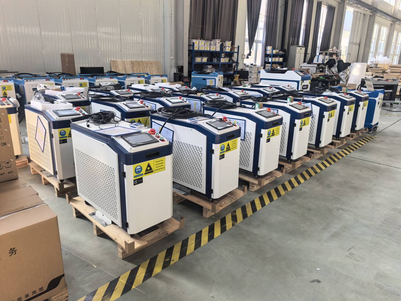 2KW 3KW 水冷式 Suplaser 4in1 工業用ハ - Industrial Handheld Laser Welding Machine のレビューと価格