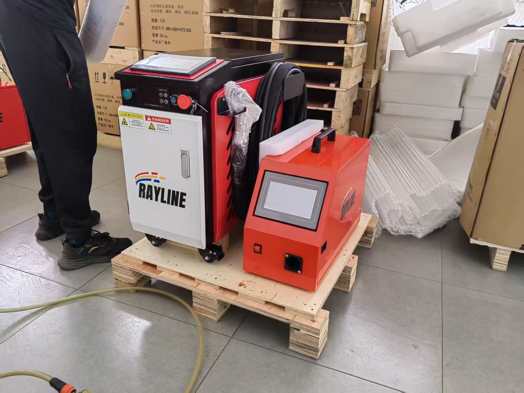 3 in 1 レーザー溶接機/3 in 1 レーザークリーナ - Industrial Grade Laser Cutter のレビューと価格