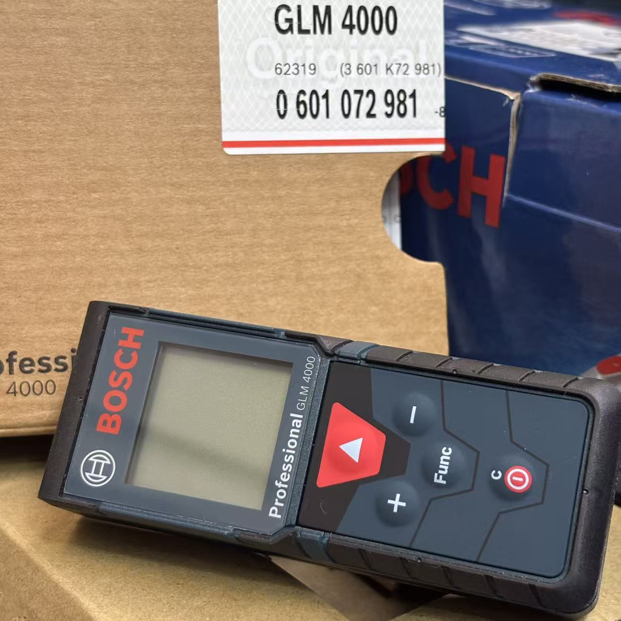 ボッシュ GLM 4000 レーザー距離計 デジタルメジャー - Industrial Laser Tape Measure のレビューと価格