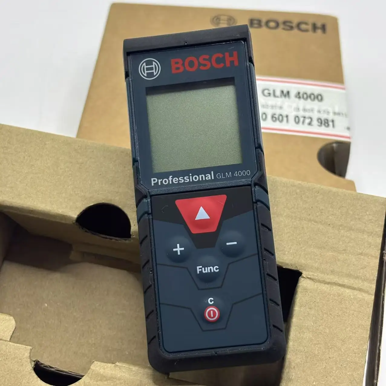 ボッシュ GLM 4000 レーザー距離計 デジタルメジャー - Industrial Laser Tape Measure のレビューと価格