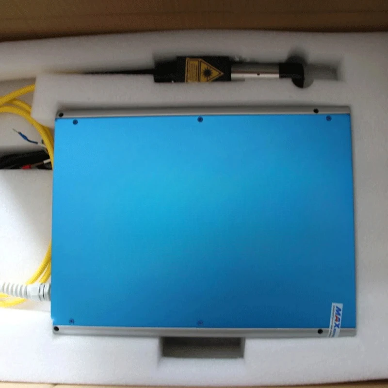 20W 30W 50W 70W 100W 最大出力ファイバー - Fiber Laser Source 20W のレビューと価格